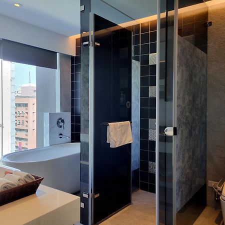 Check Inn Taichung Zhongshan Exterior foto