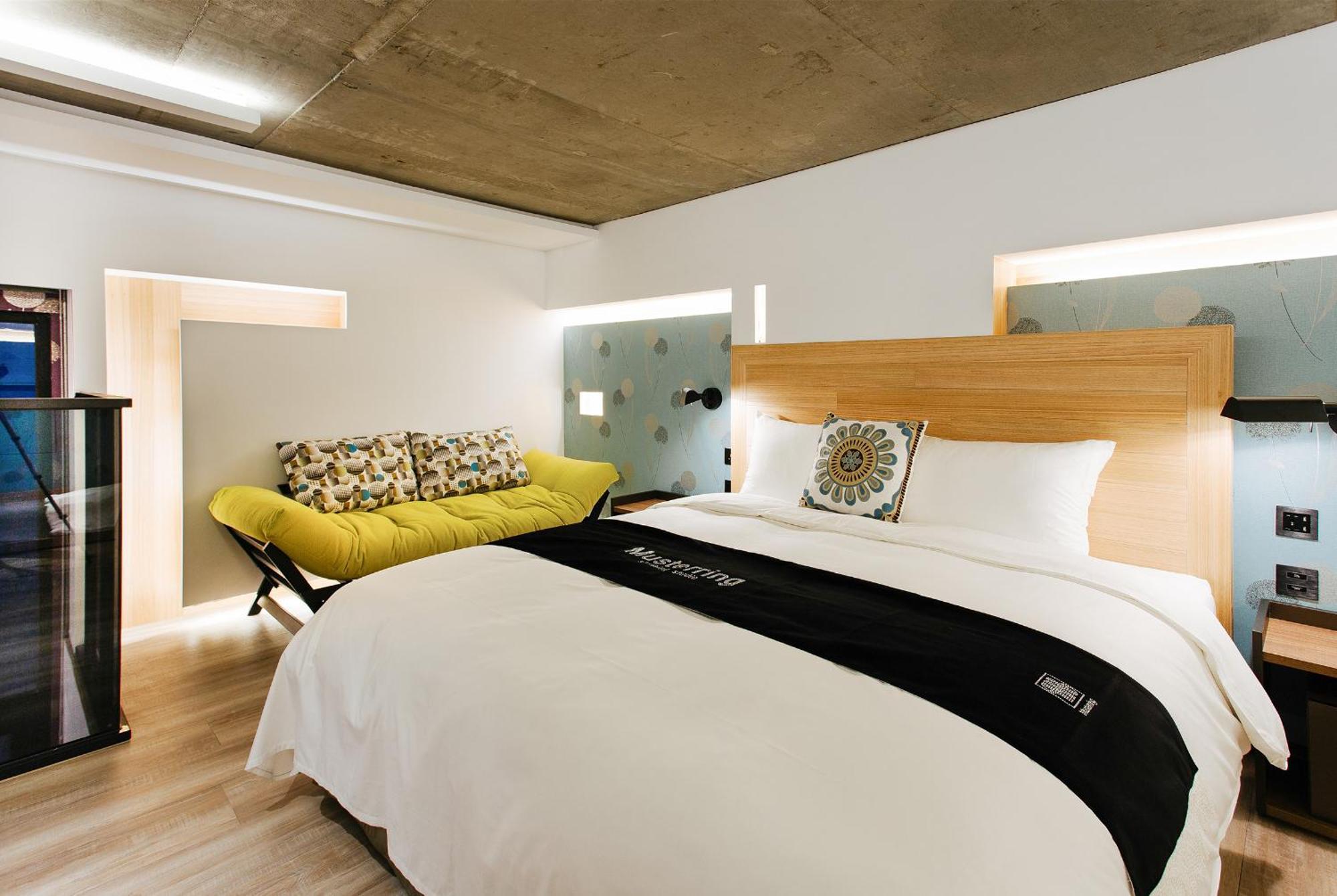 Check Inn Taichung Zhongshan Exterior foto