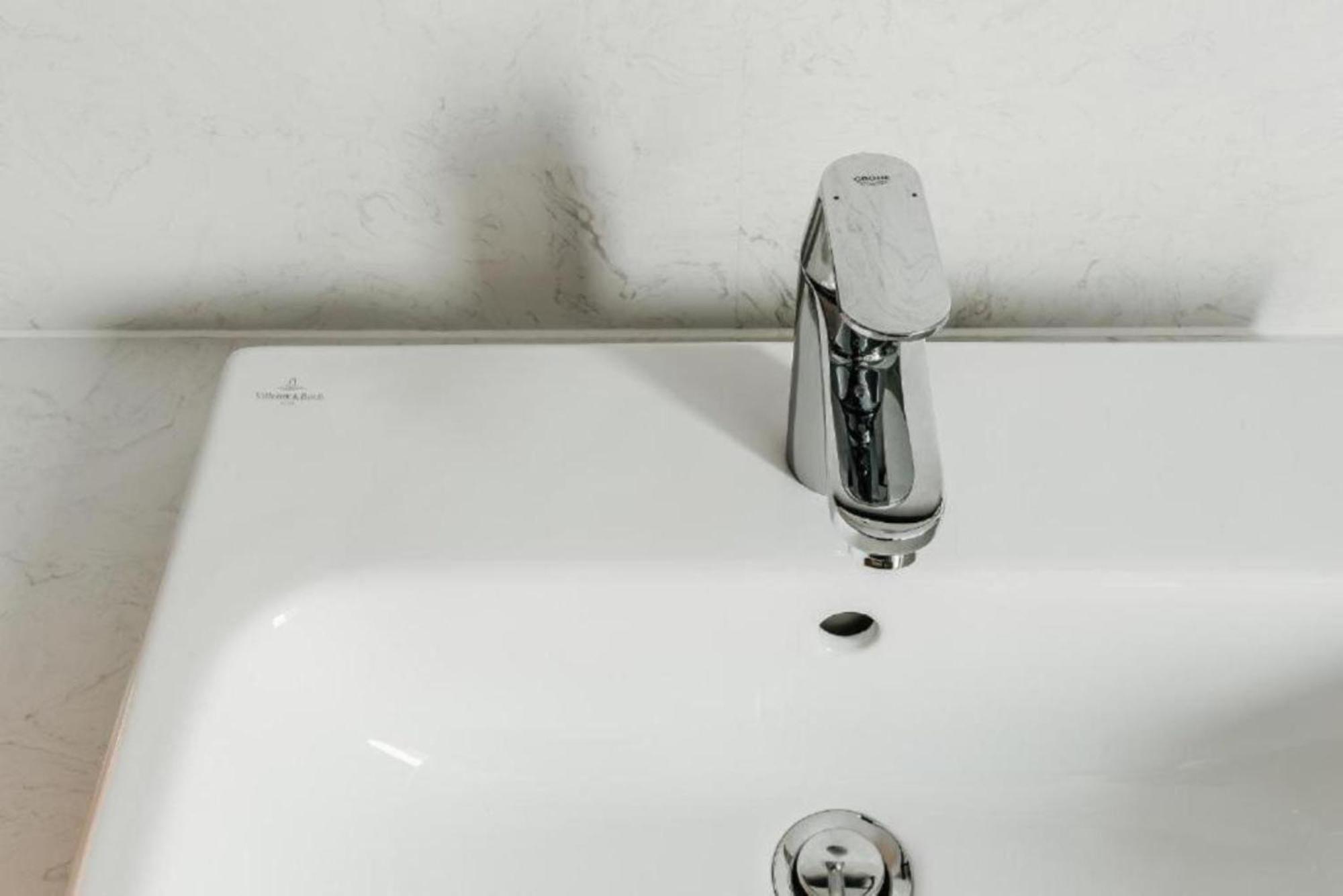 Check Inn Taichung Zhongshan Habitación foto
