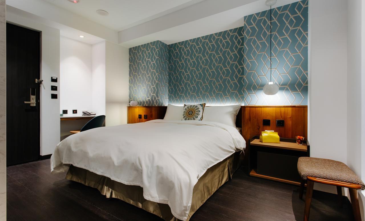 Check Inn Taichung Zhongshan Exterior foto
