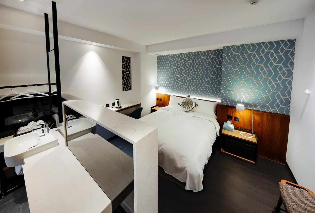 Check Inn Taichung Zhongshan Exterior foto